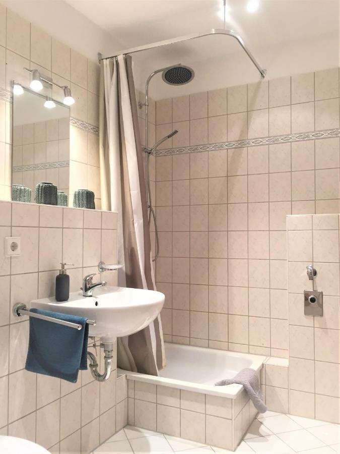 Ferienwohnung Leutzsch Am Leipziger Auenwald Exteriör bild