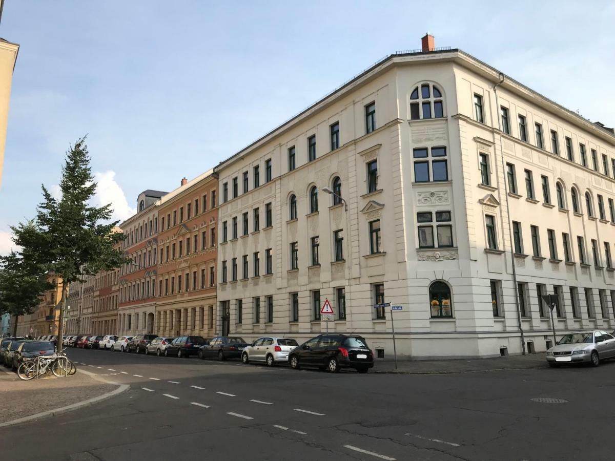 Ferienwohnung Leutzsch Am Leipziger Auenwald Exteriör bild
